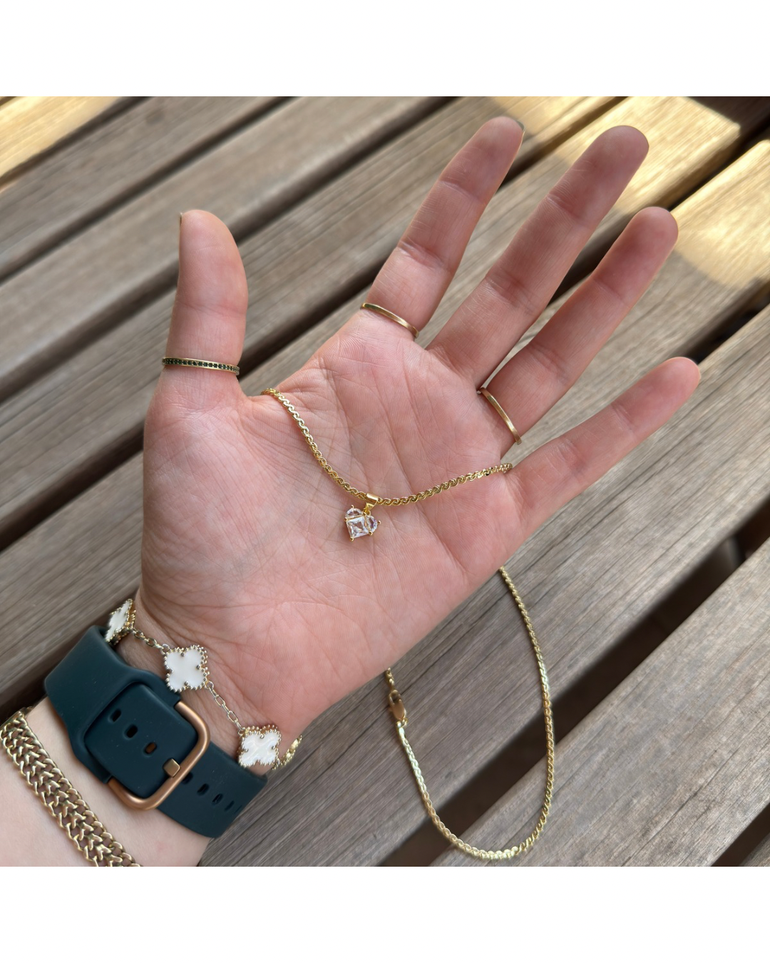 Cadena con dije corazón ✨